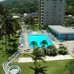 Ambleside & Turtle Towers Ocho Rios